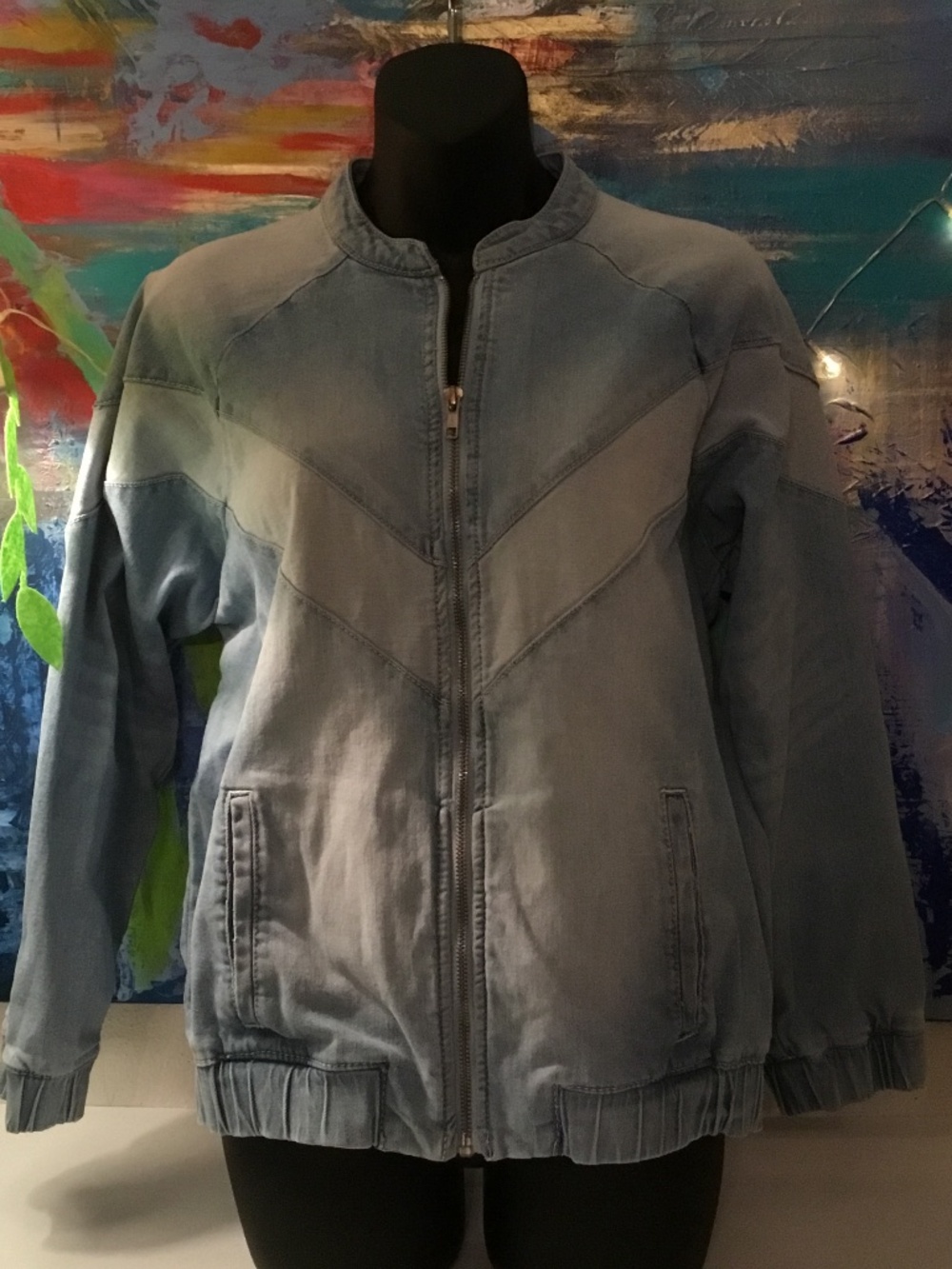 Jordache Chevron Pattern Denim Jacket (Pit to Pit 21inches) Oversized XS